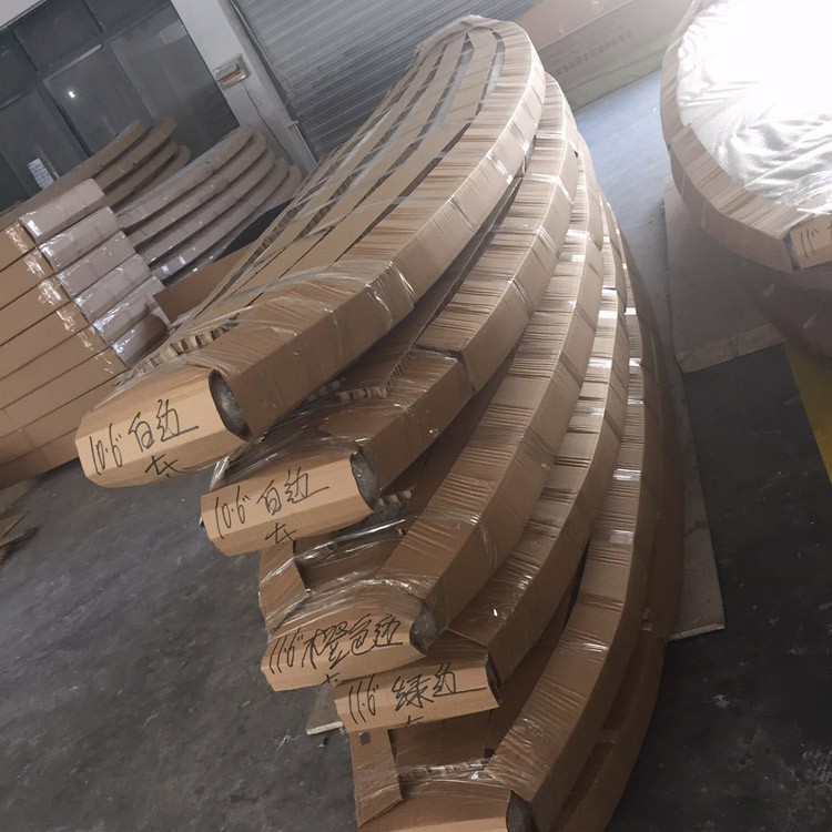 中国製高品質右舷炭素繊維sup スタンドアップパドル ボード付き起毛絵画仕入れ・メーカー・工場