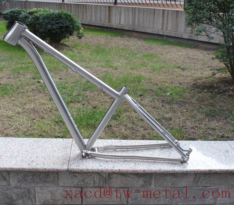titanium road bike frame01.jpg