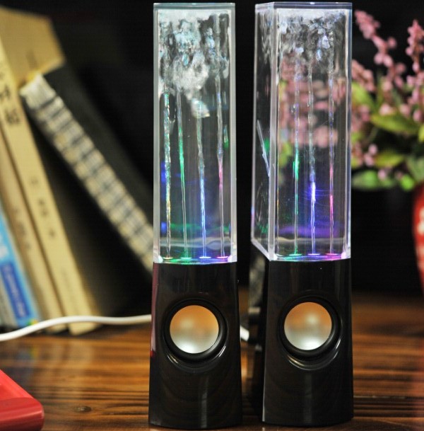 新しいファッションカラフルなダンシングスピーカー音楽有線水噴水スピーカーledライト付き仕入れ・メーカー・工場