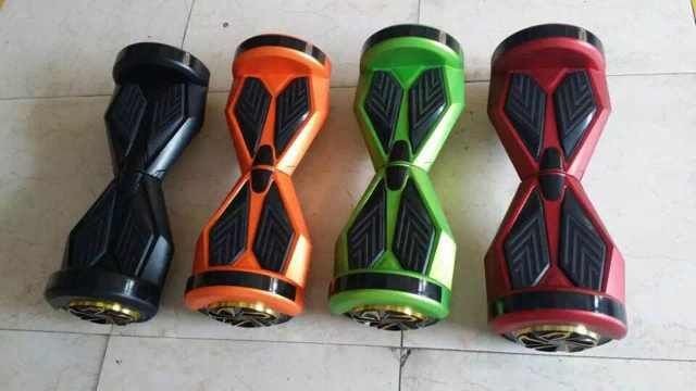 ホバーボード電気自己均衡スクーター2車輪自己バランススクーター立っスケートボード仕入れ・メーカー・工場