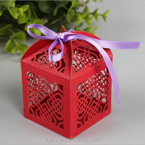 laser-gummy-candy-box-wedding-favor-butterfly.jpg