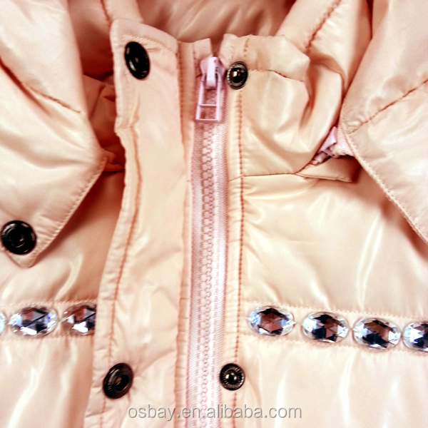 の子供の洋服のoem, の子供の冬のジャケット, フードコートを持つキラキラ女の子のための石仕入れ・メーカー・工場