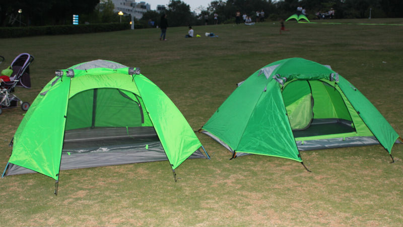 緑の色二重層屋外防水折り畳み式キャンプテント仕入れ・メーカー・工場