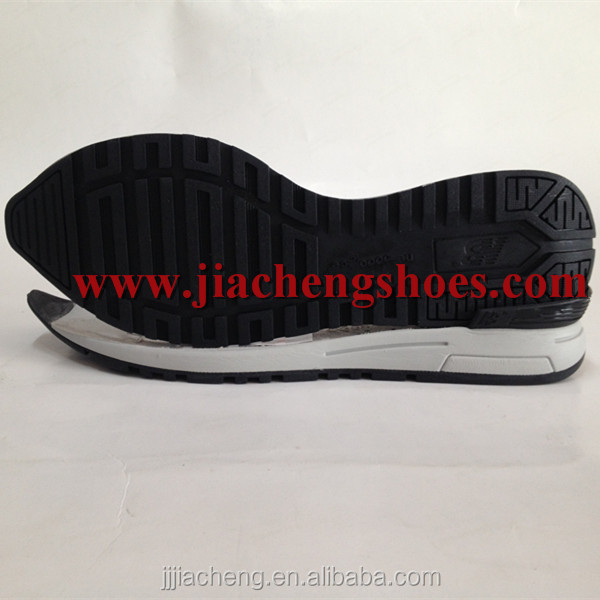 新しいデザインeva+tpr2015中国靴底・アウトのための唯一の男性スポーツシューズ仕入れ・メーカー・工場