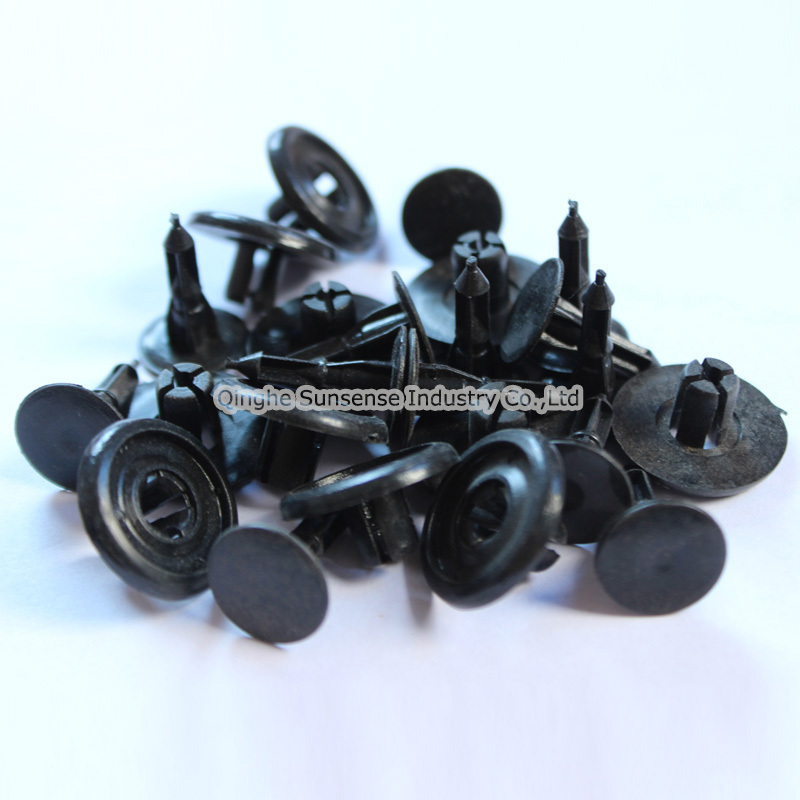 Universal Black/white Auto Fastener Plastic Clips Wide Range Plastic