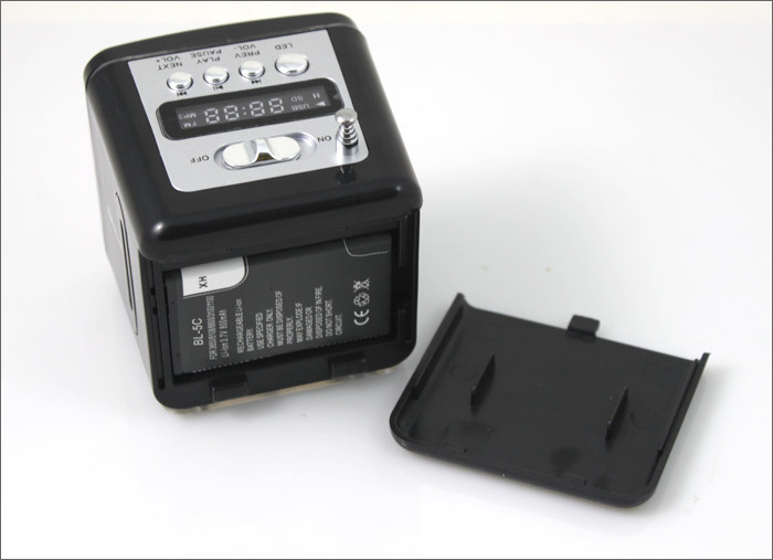 安いfmラジオusbsdカードリーダースピーカーポータブルなサウンドボックス仕入れ・メーカー・工場