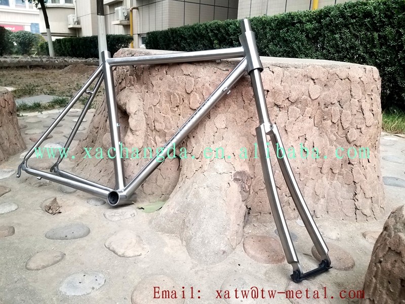 xacd titanium road frame035.jpg