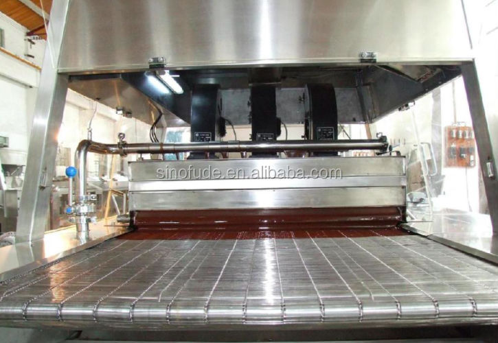 chocolate enrobing machine