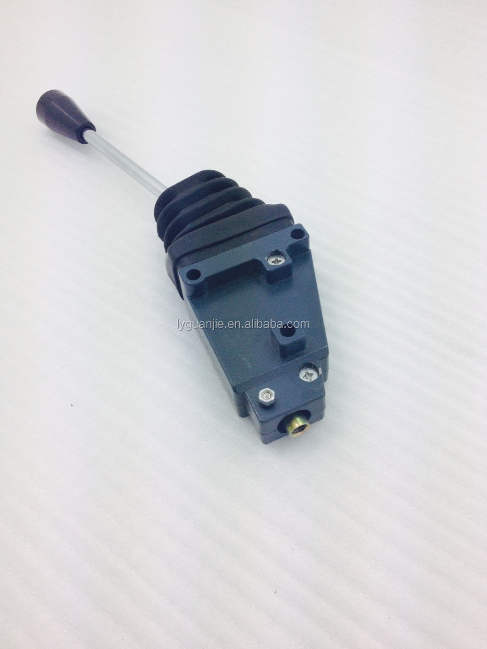 GJ1109Hand Control34.jpg
