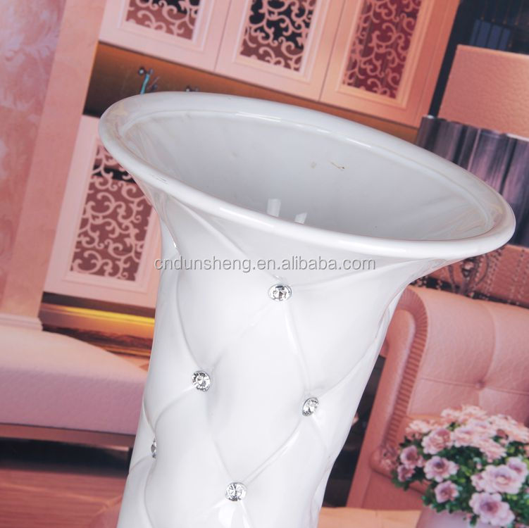 Bianco cinese in ceramica alto vasi a pavimento con diamante ... Interni pavimento decorazione