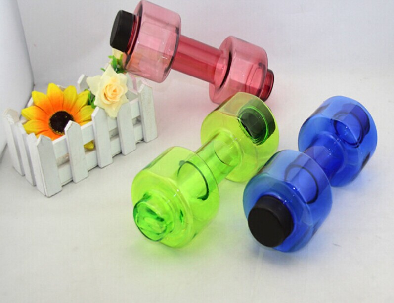プラスチックclearダンベル特許製品プライベートラベル付水筒仕入れ・メーカー・工場