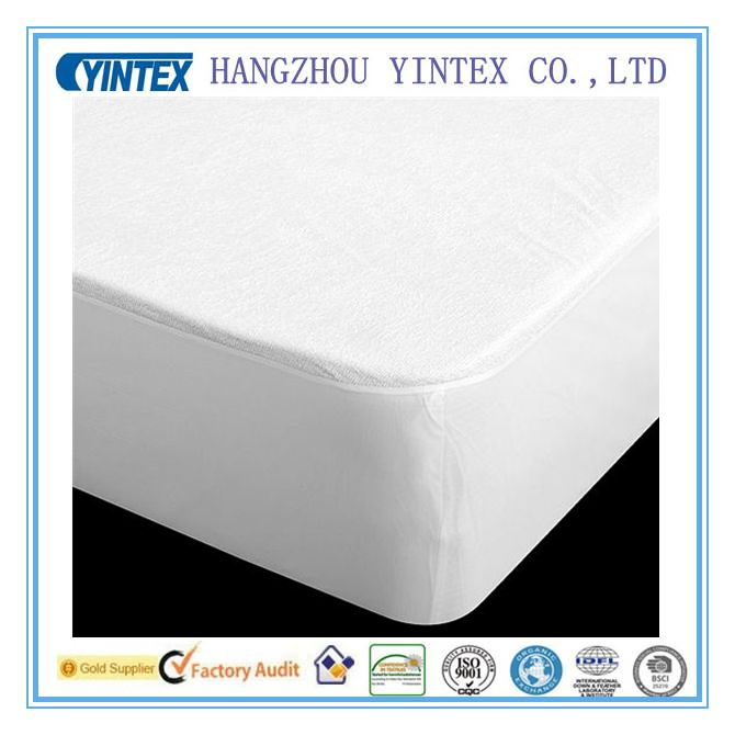 premium hypoallergenic 100% waterproof mattress protector