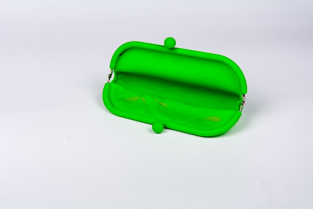 AC-MB01B.jpg