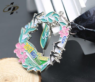 MEDAL0122F