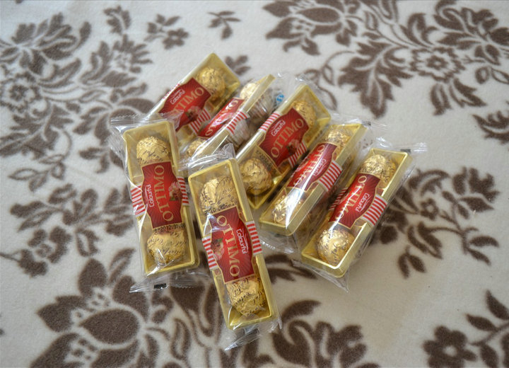 Customized waffer nuts chocolate T16