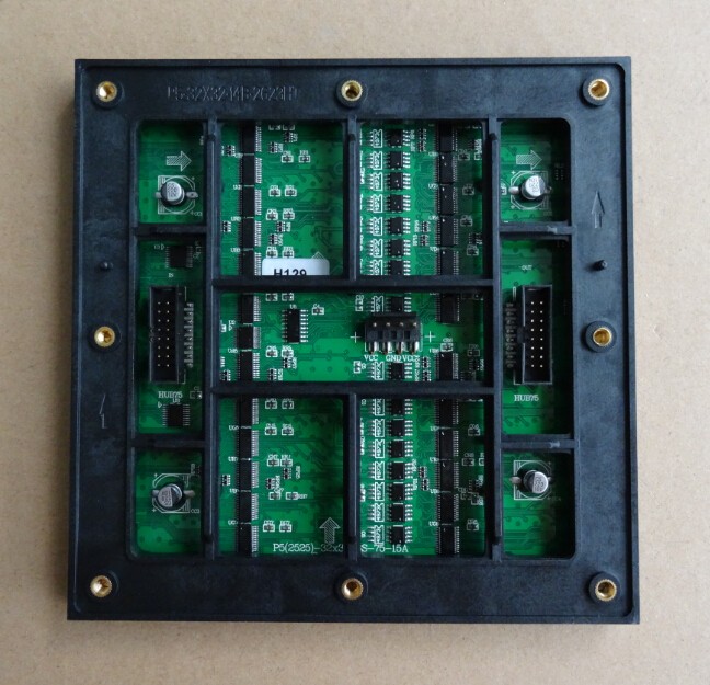 outdoor smd p5 led module 01.jpg