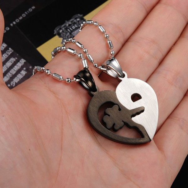 Heart lock and clover necklace