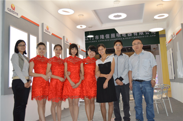 中山led照明中国のサプライヤーtube518w新製品ledチューブ問屋・仕入れ・卸・卸売り