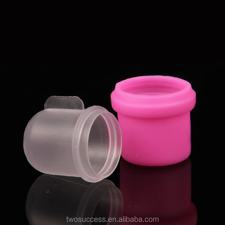 wearable nail soaker cap.jpg