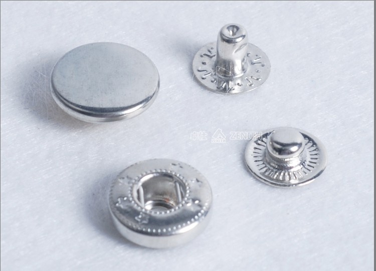 831-snap-button-ENGLISH_05.jpg