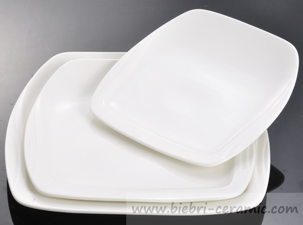 01 Flat Style Square Shaped Plain White Color Excellent Qualified Porcelain Plates For Hotel And Restaurant
