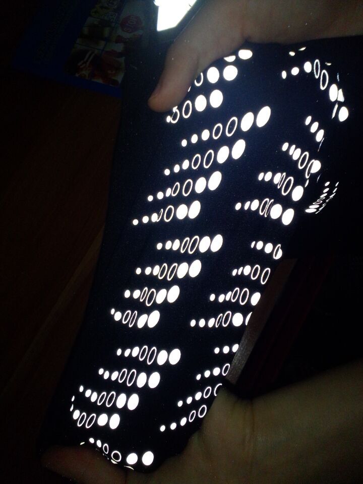elastic reflective logo