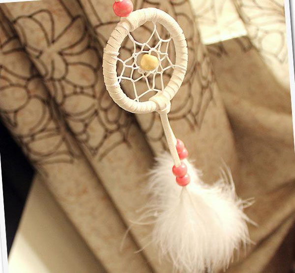 可愛い ミニドリームキャッチャー 壁掛け羽毛アクセサリー レッド問屋・仕入れ・卸・卸売り