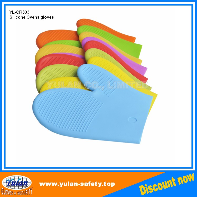 CR303 Silicone gloves