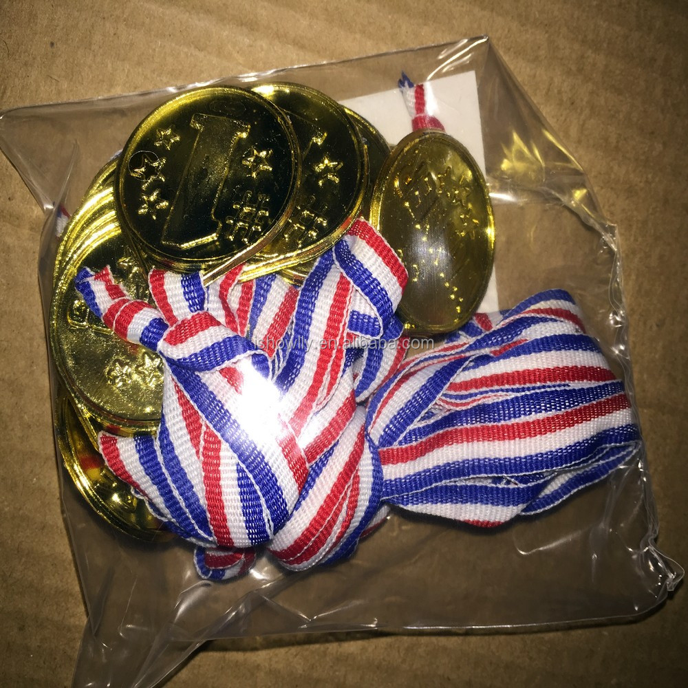 Wholesale Promotional Souvenir Award Cheap Plastic Gold Medals With "i
