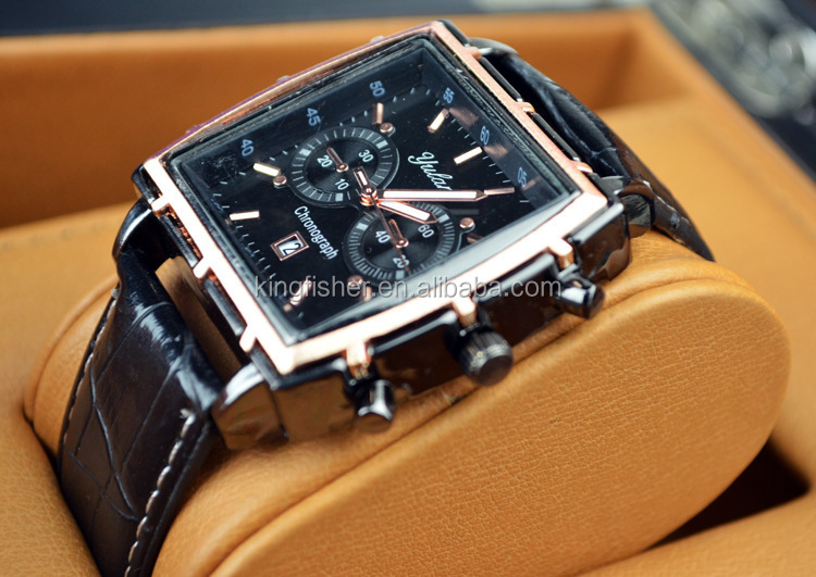 montre luxe carree