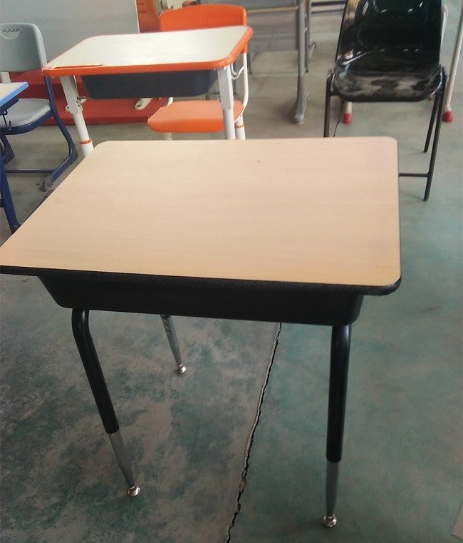 Chinese Suppliers School Equipment Coaching Single Double Table