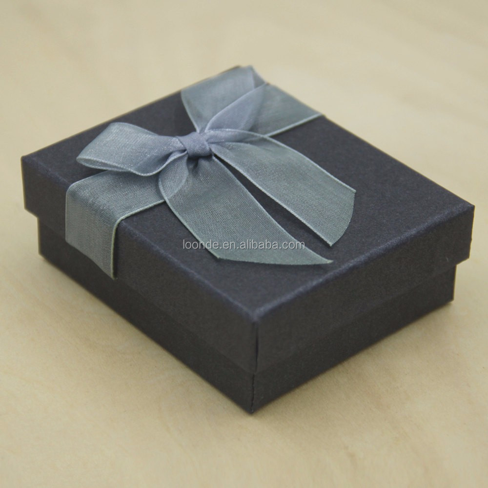 dark silver gift box (5).jpg