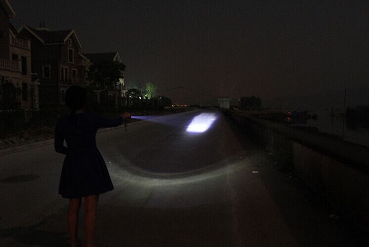 安い安い安い懐中電灯ledトーチライト、 Led警察懐中電灯トーチ、 メタルled懐中電灯仕入れ・メーカー・工場