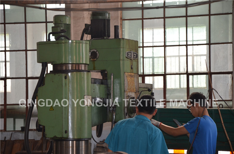 中国は織機yj708made高速で独立した医療ガーゼのエアジェット織機仕入れ・メーカー・工場