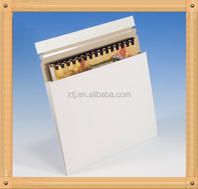 self seal gusseted expands mailers
