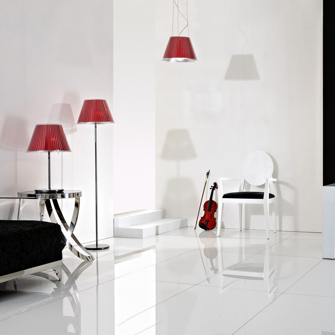 中国風簡潔なファッションのフロアランプ現代寝室のランプ黒フロアランプ仕入れ・メーカー・工場