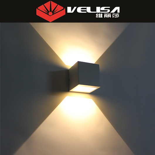 2x3 W luz CONDUZIDA da parede exterior com cima e para baixo de iluminacao para externa/ao ar ...