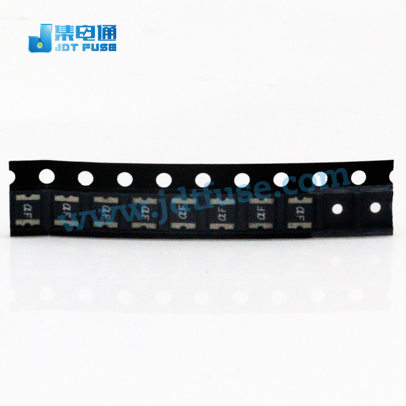 海・土地smd1210-050500ma0.50a1210表面実装ヒューズptcデバイスリセッタ温度ヒューズ仕入れ・メーカー・工場