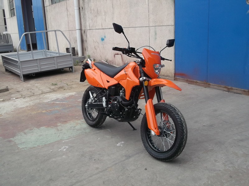 DSCF7010.JPG