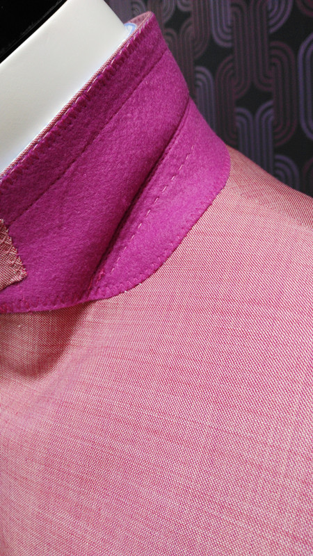 スリムフィットメンズフォーマルウェアのカスタムテーラースーツピンクの色で、仕入れ・メーカー・工場