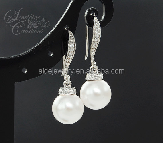 天然真珠イヤリングブライダル、 淡水真珠のイヤリング、 純銀製のイヤリング真珠の結婚式の花嫁の銀の結婚式のイヤリング問屋・仕入れ・卸・卸売り