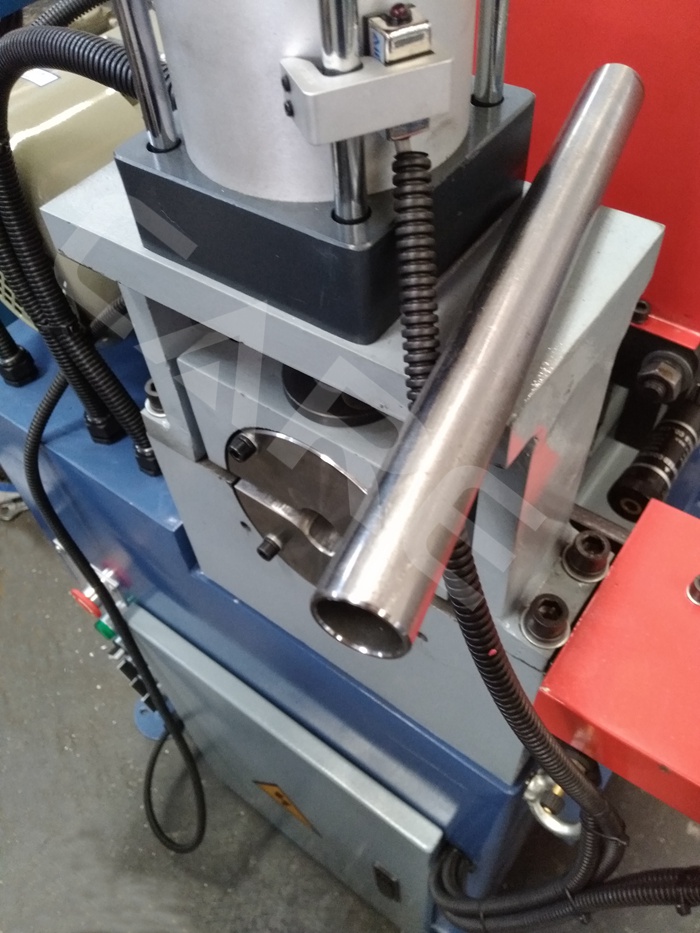 Single End Steel Pipe Deburring Machine/steel Tube Deburring Machine