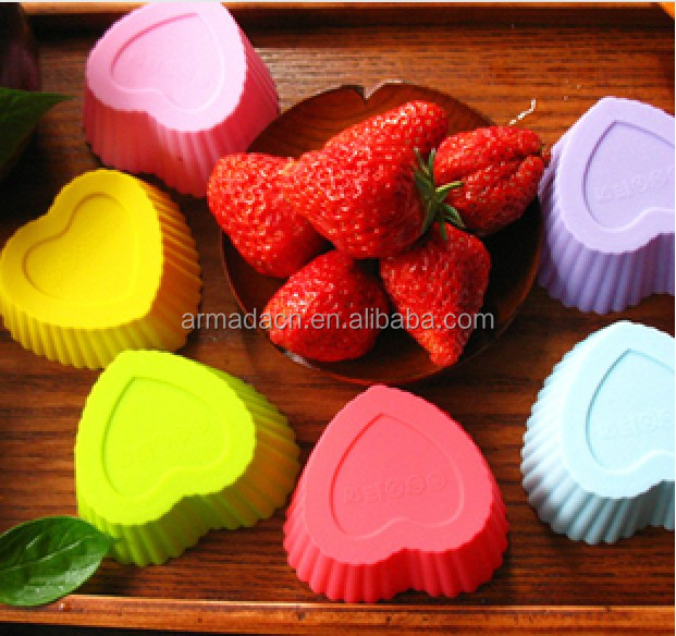 2014 FDA & LFGB standard high quality heart shaped silicone lace molds for cake decorating