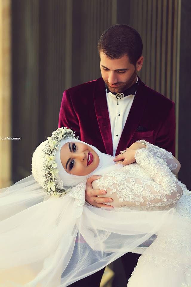 2015 dernières manches longues en dentelle amovible Train robes de mariage musulman Hijab