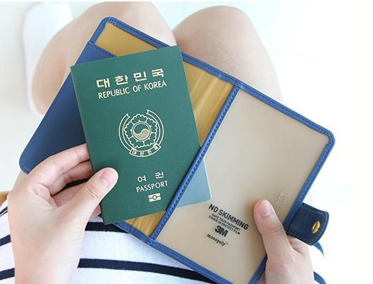 カスタムフェイクレザーpuのパスポートホルダー卸売パスポートホルダー問屋・仕入れ・卸・卸売り