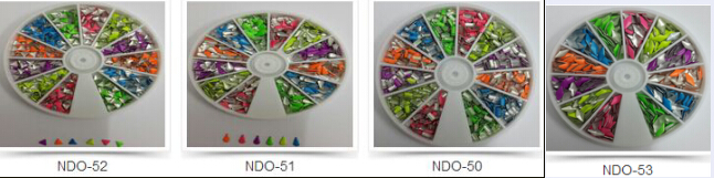 ホット! 金属スタッド2~3mmnelon形状ネイルアートのデコレーション、 nailart12色の装飾ドライフラワー、 ネイルデコレーションcarvalビーズ 問屋・仕入れ・卸・卸売り