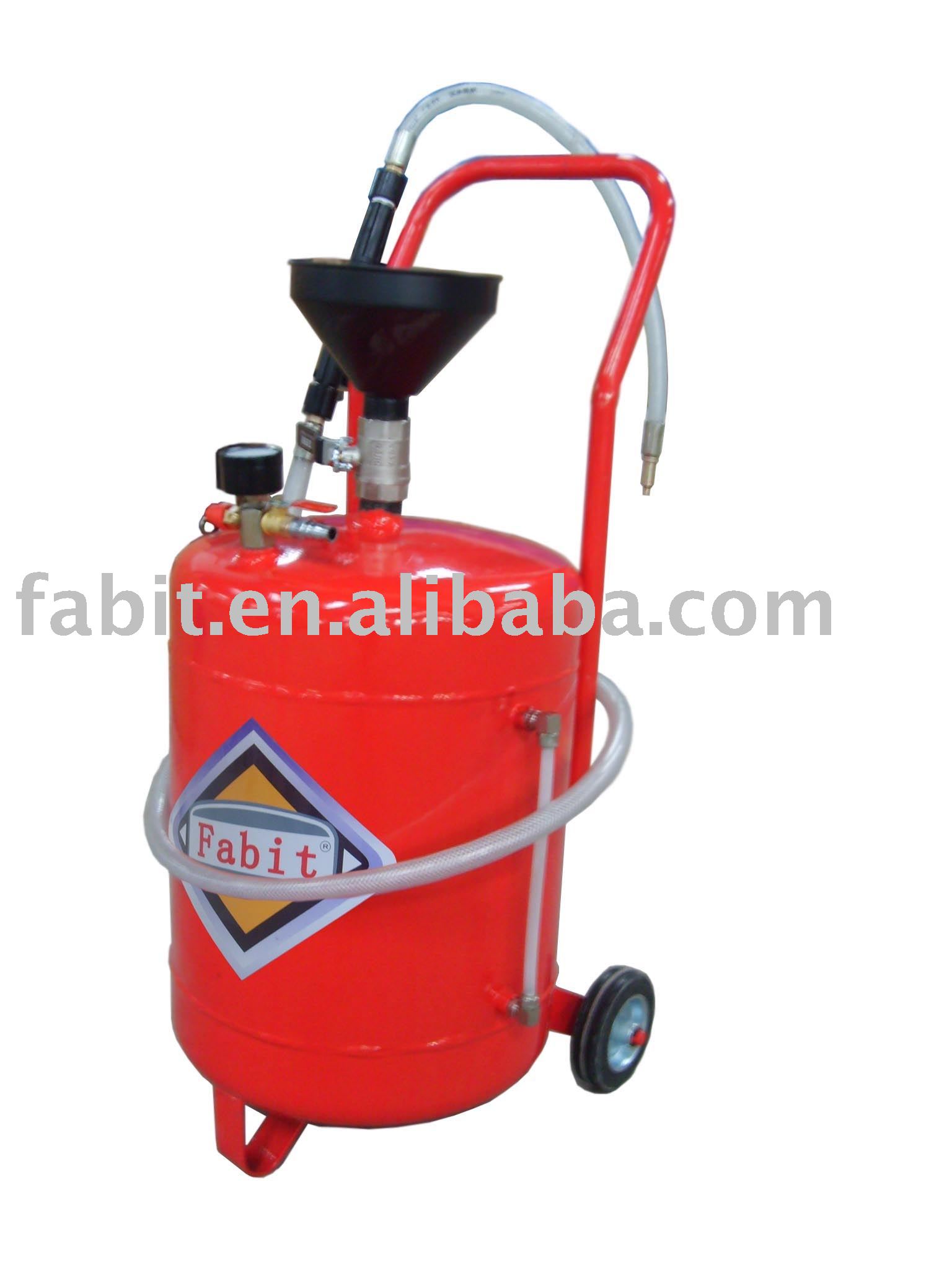 Pneumatic oil dispenser