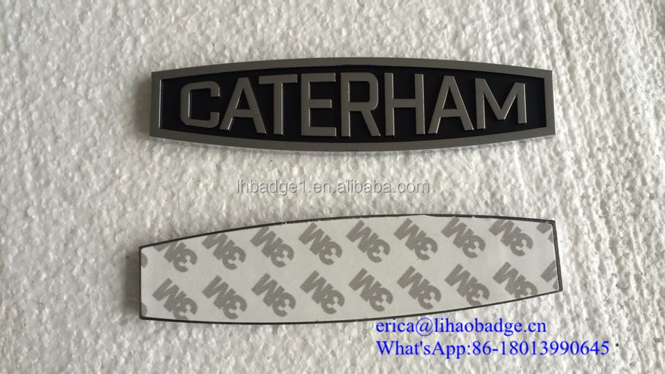 Black Plastic Vehicle Wheel Emblem Type And Matte Metal Logo Plate