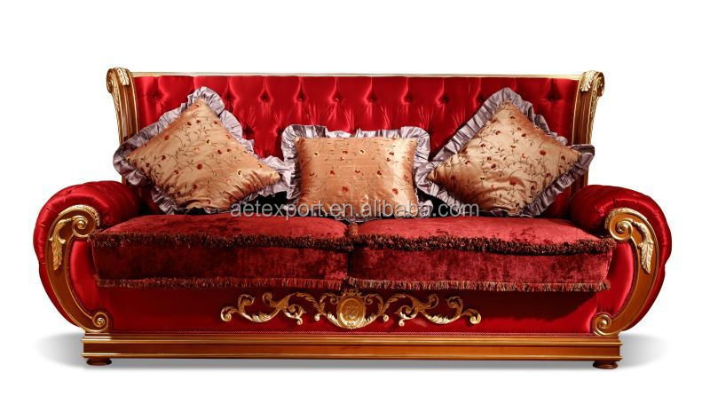 Europese klassieke houten bank met de hand snijwerk bank in de ... Woonkamer klassiek banken