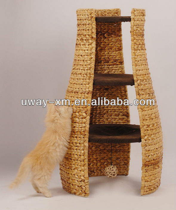 Cat Tree Scratching Banana Leaf Cat Tree Scratching Banana Leaf